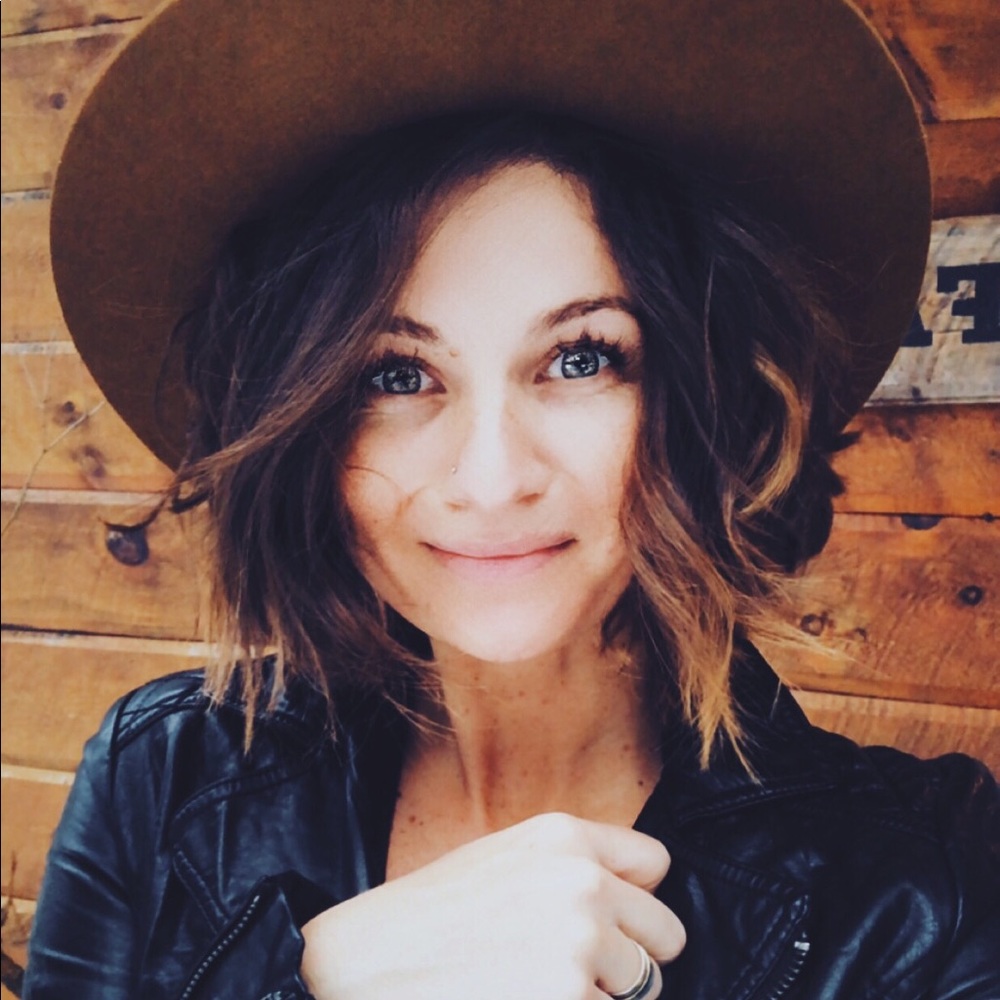 Meet your Posher, Erin